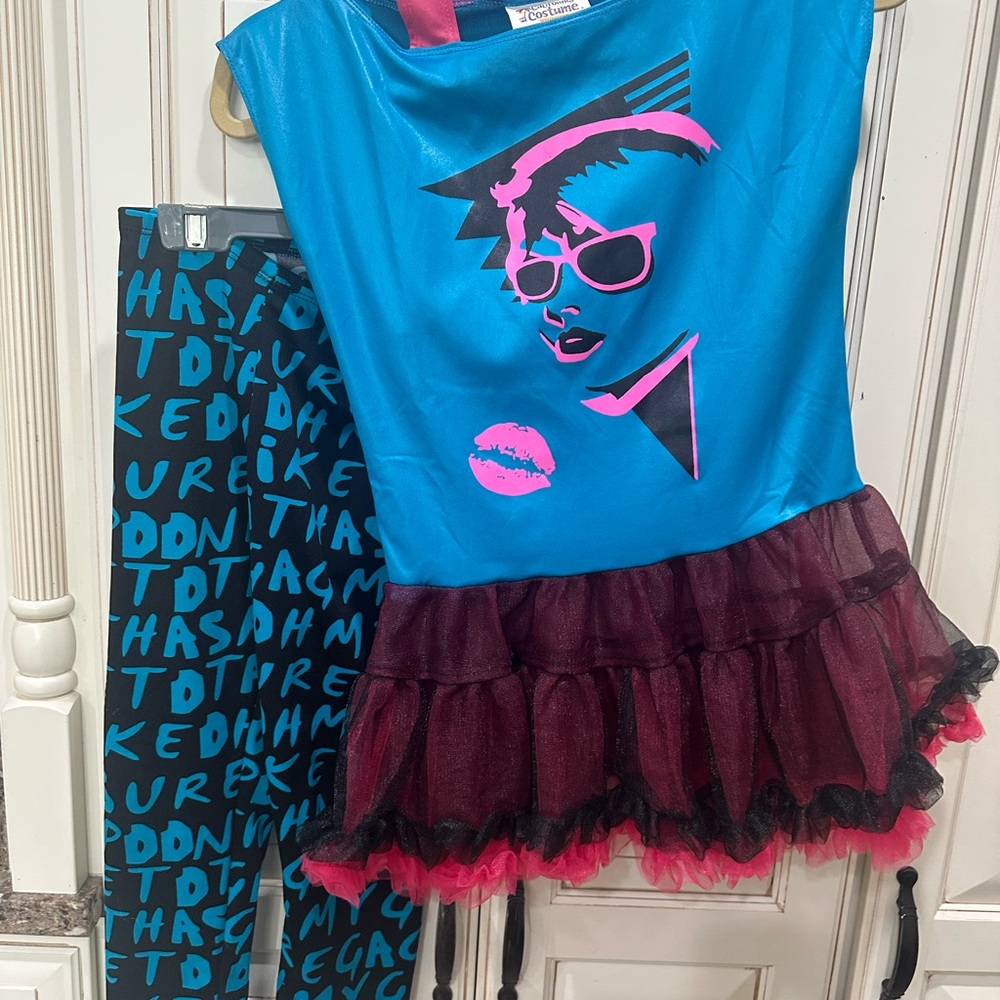 1980s Girls 2-Piece Costume with Blue Graphic Top and Black Graphic Leggings